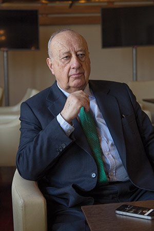 Ha partido Luis Bates, abogado y hombre de Estado. Fue un entusiasta promotor del lenguaje jurídico claro.
Nuestras condolencias a su familia y amistades.