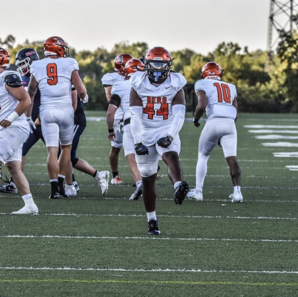 After having a great conversation with @_Richmond15 I am blessed to receive my 2nd offer this week from HEIDELBERG UNIVERSITY ! #BERGGANG @JCFBRecruits @CoachRowellj @BergFootball @jcgladiators