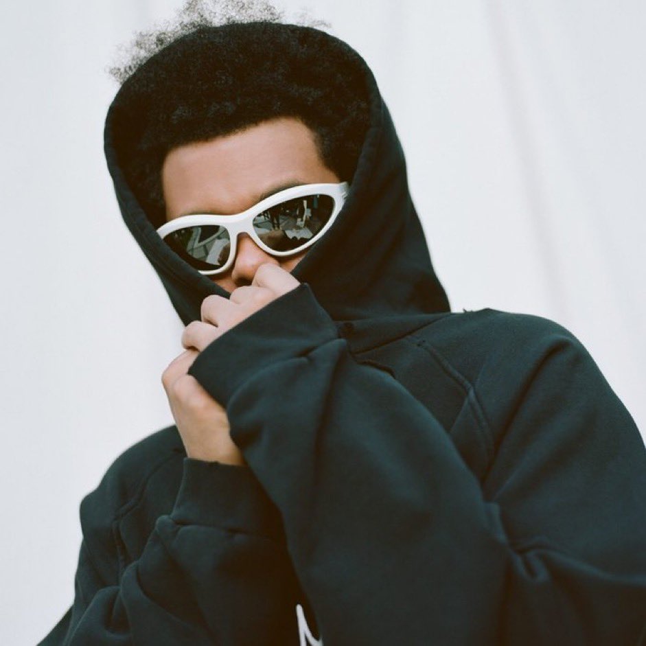 outXOftime's tweet photo. Good morning to everyone who’s no.1 artist on their wrapped is The Weeknd https://t.co/dYp7q0g2nH