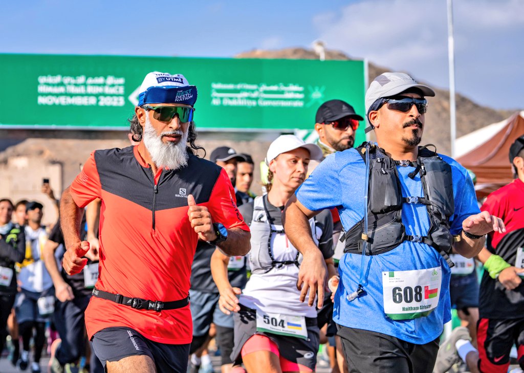 أحمد بن سعيد الفارسي tweet media