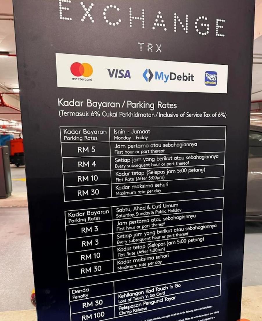 fazlihalimmedia's tweet photo. Kadar parking rate The Exchange TRX

Smlm aku jalan2 dlm tu tak ingt berapa jam tapi parking aku kene bayar RM15 🥶🥶🥶

aku parking biasa, bukan premium parking https://t.co/5uzpeP35eD