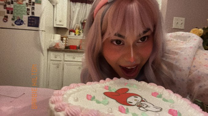 Had a great time thank you all for your bday wishes and for all your support I love you guys 💕💕💕💕 https://t