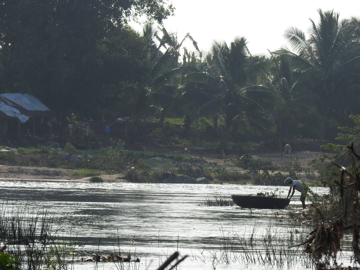 Rashmi Kulranjan (@rkulranjan) on Twitter photo Published an Op-ed on <a href="/ecobusinesscom/">Eco-Business</a>, shedding light on Karnataka's water crisis post the hottest August. With ESG regulations rising, businesses must act now. I cover policy shifts, failed projects, and propose actionable steps for collective action.
rb.gy/hsvq2b Published an Op-ed on <a href="/ecobusinesscom/">Eco-Business</a>, shedding light on Karnataka's water crisis post the hottest August. With ESG regulations rising, businesses must act now. I cover policy shifts, failed projects, and propose actionable steps for collective action.
rb.gy/hsvq2b