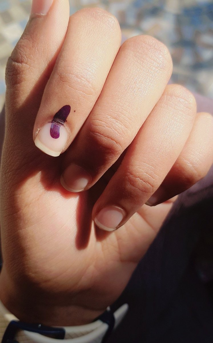 #VoteDay 
Yayyyy it's my First Vote🥳
Have you voted 🫵🏻?