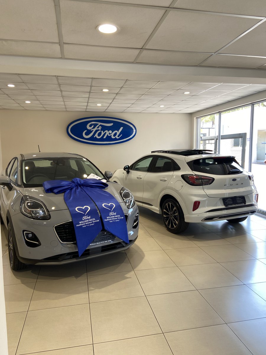 JosiahThobejane's tweet photo. If you have been around my TL you would know I personally advocated for this car to make its way to Mzansi 🇿🇦😂

Finally I am jetting off to Cape Town to officially launch the @FordSouthAfrica Puma 🕺🕺

#GetCurious #PumaTitanium #PumaSTLineVignale https://t.co/yTlIE8eBCo