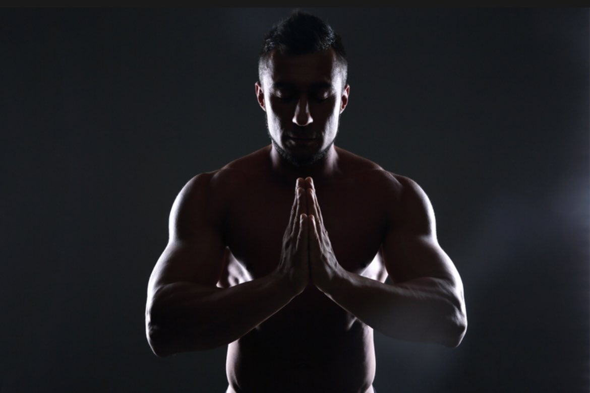 Inside_the_D's tweet photo. The Ability to Concentrate and Focus on the Present Moment

The only way to access is to clear distractions or interference that are stopping you or your athlete from getting there.
@taity76 https://t.co/JexGGwbc9i