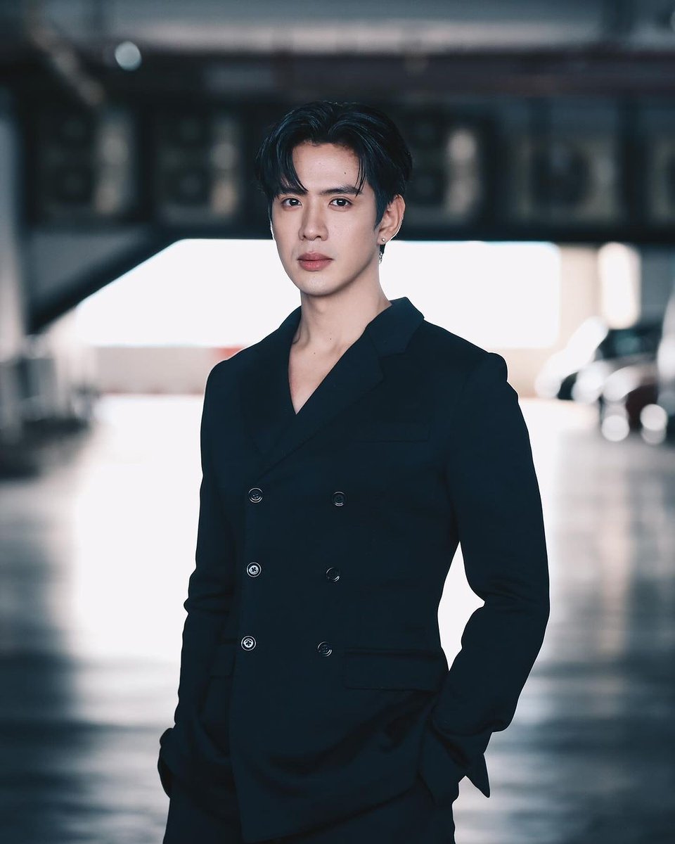 filmstarlightcn's tweet photo. BLACK LOVER🖤🖤🖤🖤@film_tnp20 

#Filmthanapat
#ฟิล์มธนภัทร https://t.co/QfwFfZiGRT