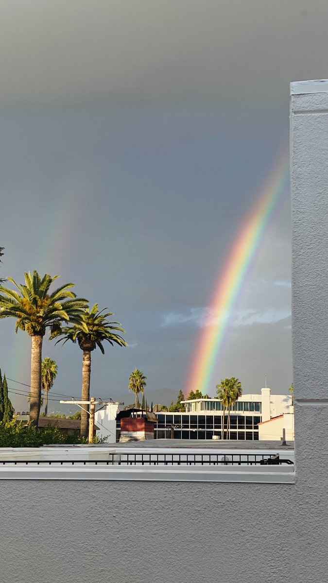 stephanieizen's tweet photo. Double rainbow! #Amazing #doublerainbow #LA #Sunset https://t.co/lROokMA31S