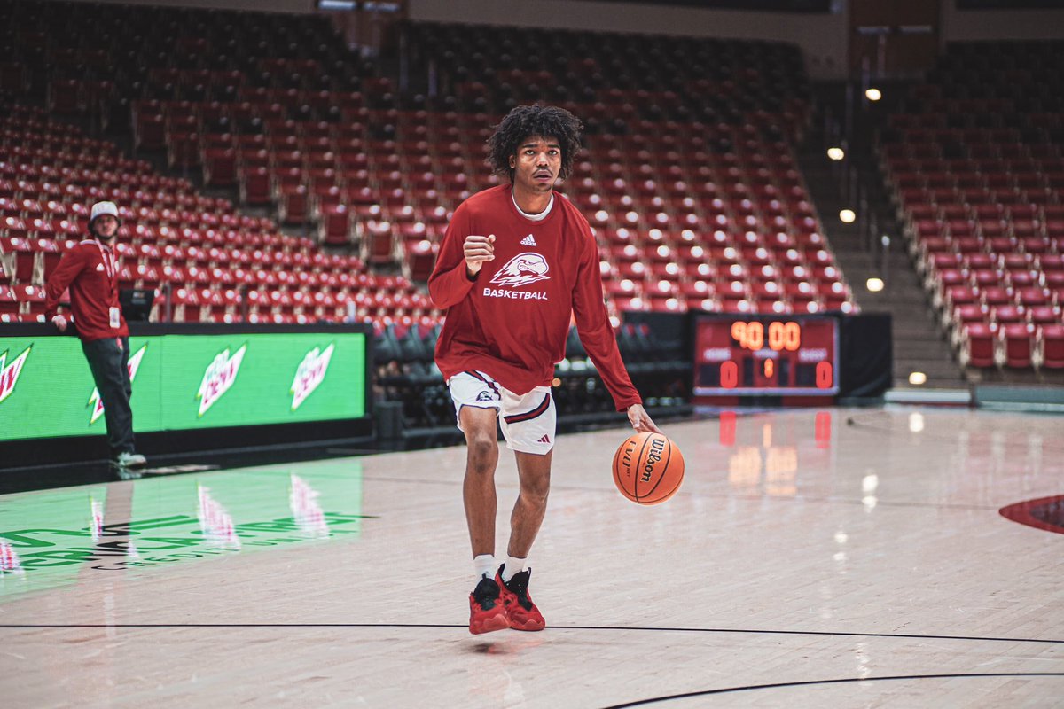 See you at 6:30 🕡 

#TBirdNation⚡️#RaiseTheHammer
