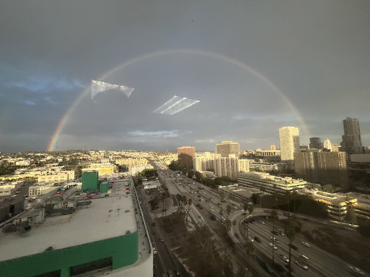 WR_Johnston's tweet photo. Not a terrible view from the office today. https://t.co/Fj7CUPsfAp