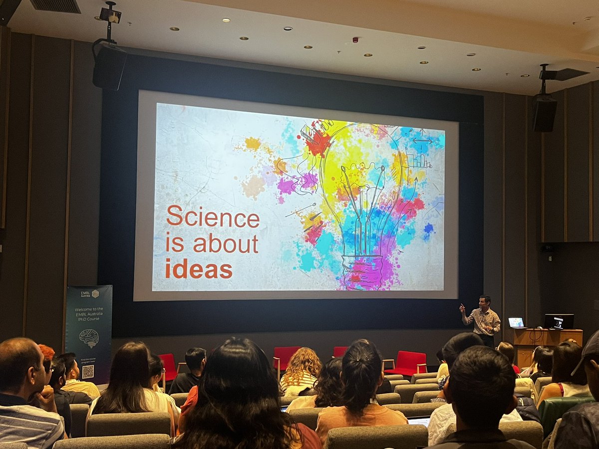 Packed session with Prof. David Tschsrke @Sharkviro sharing insights on  how to build better job applications in academia ✍️