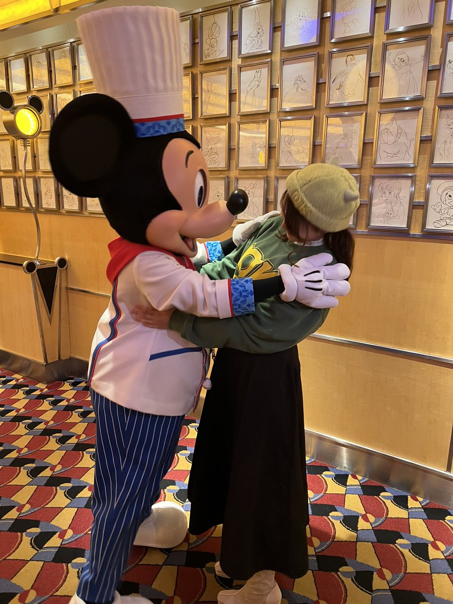 news7230's tweet photo. #twitter上にいるDヲタ全員と繋がるのが密かな夢だったりするのでとりあえずこれを見たDヲタはRTもしくはフォローしていただけると全力でフォローしに行きます

何周まわってミッキー推し♡
ソロインもするよ〜
D飯好き🥰グッズ好き🥰 https://t.co/eGypI8ZFuF