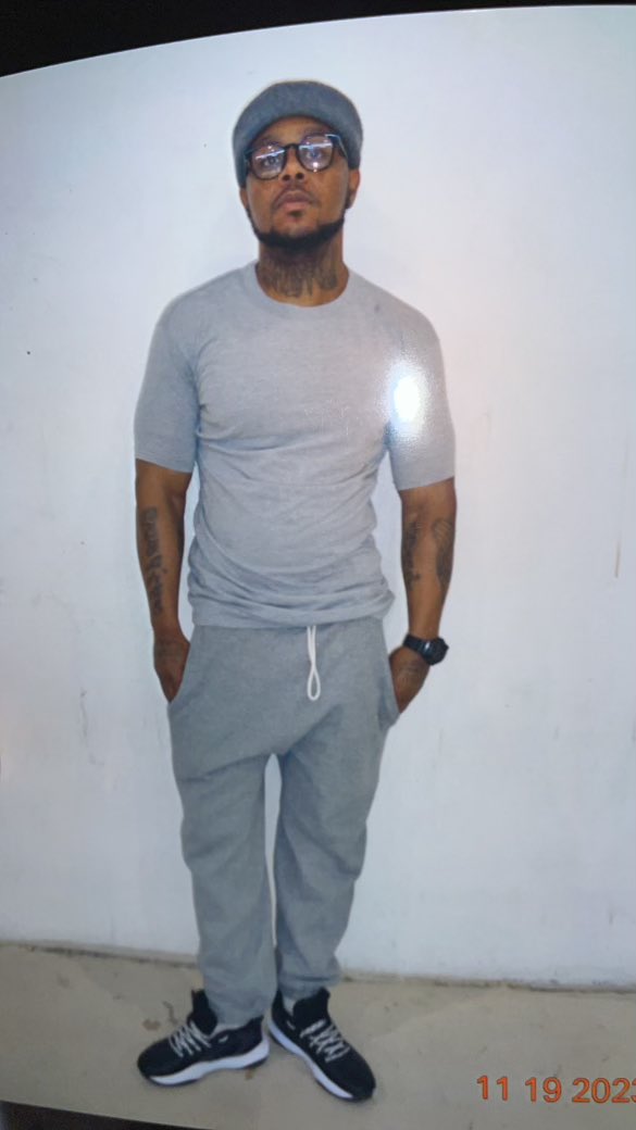 PaperchaserLito's tweet photo. #FreeMyChild #Fedbaby #Stragg https://t.co/WwVX90avZD