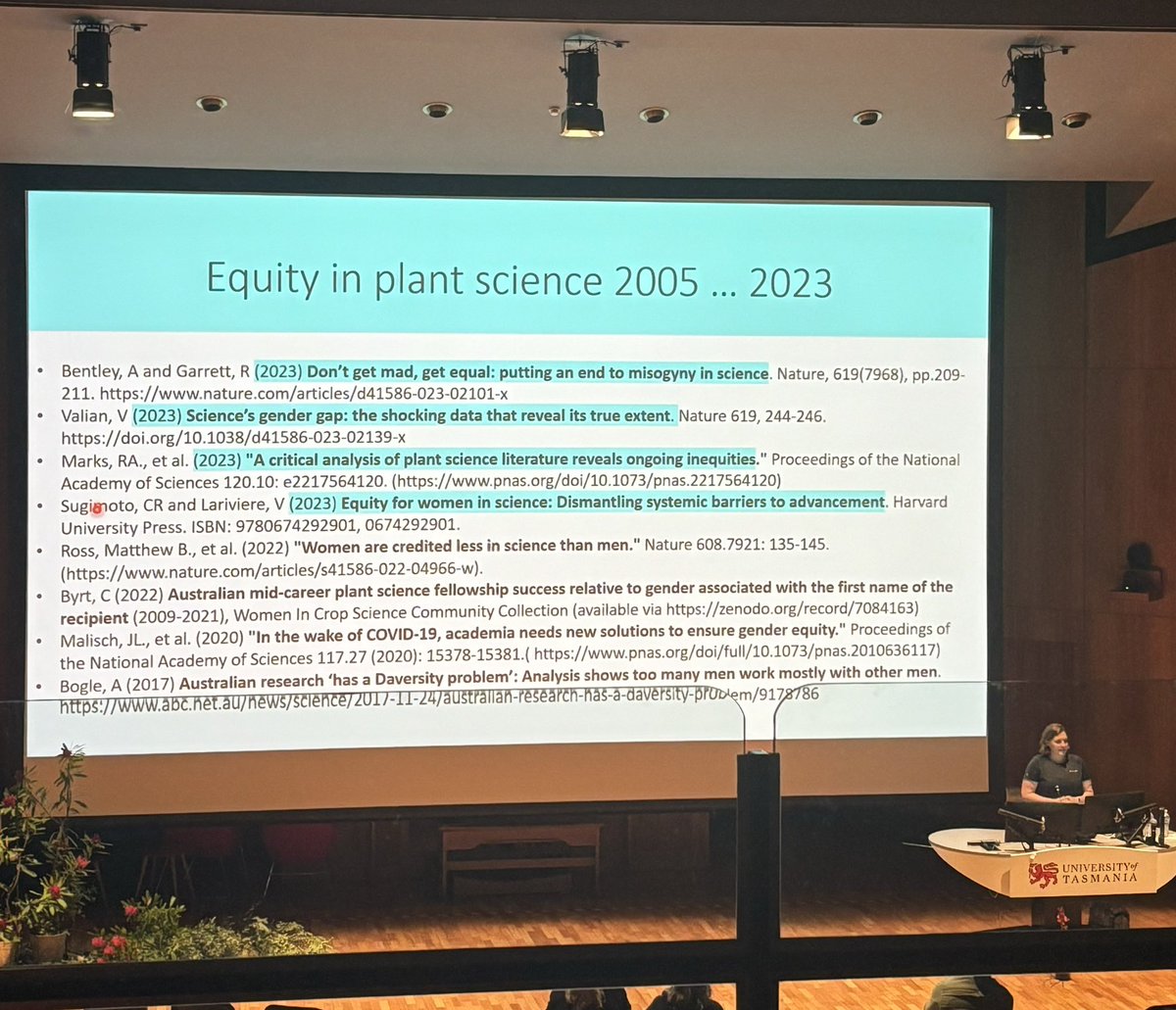 holly_beckett's tweet photo. Fascinating talk by 2023 Jan Anderson award winner @BotanicGeek at @asps_ozplants on engineering membrane proteins ending with an important and powerful message 🦾#ASPS2023 #womeninSTEM https://t.co/Bk1i3nqfH6