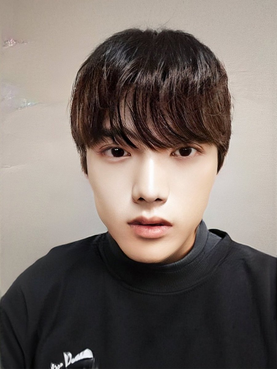 R7pFPxqYE2Ol5BF's tweet image. おはようございます☀
もうかなり寒くなってきてるようですがまだ薄めのジャケットで過ごしてます。多分皮下脂肪がまたつきだしたからかなと思います。そろそろダイエットしないとヤバいなと思ってます。。
今日も無理せずぼちぼちで。
#faceup
#カコダン