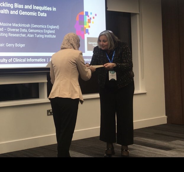 Congratulations to @Nehal_Hassan_ #UKFCI2023 ASC abstract winner on her AI model! , award presented by @WAngusWallace and @NHSEngland CCIO Melanie Iles 🎉🎉 @sarahpslight @NCL_Pharmacy @ukfci