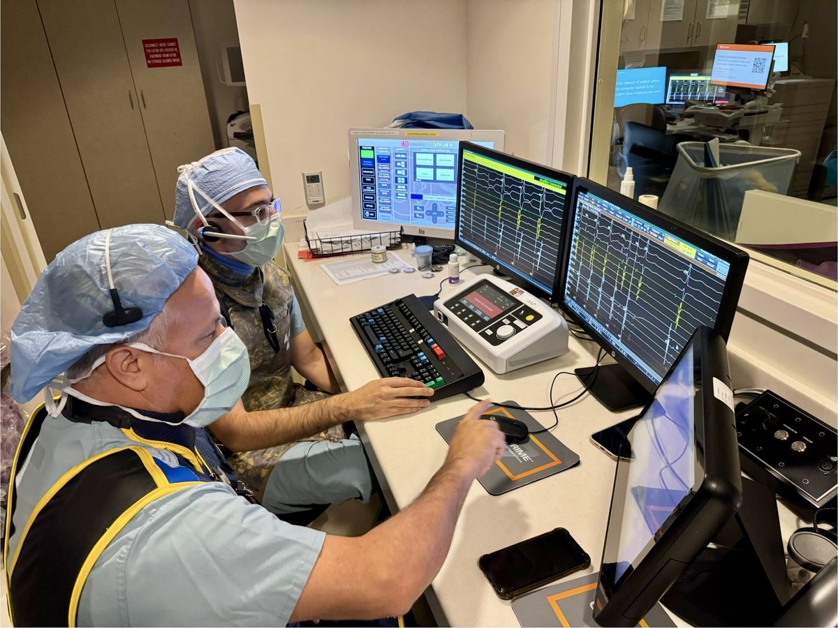 We call this the “hot seat” 🔥💺in the EP lab

Be ready to sweat every millisecond, every PPI, every delta wave, every PVC, every SVT mechanism..

But in the end, it will make you a better EP #EPfellows 

EP education starts with concepts not catheters…👊💪 #TeachtoLearn