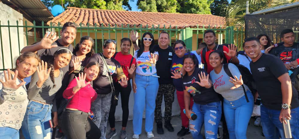 🇻🇪 Cierre de campaña Venezuela Toda en el estado Carabobo.  🗳️

#elesequiboesnuestro 

@nicolasmaduro 
@tellechearuiz 
<a href="/nlaconchamolina/">@NLaConchaMolina</a> 
<a href="/elguerrero9523/">José Miguel Guerrero</a> 
<a href="/venezuelatoda_/">Venezuela Toda</a>