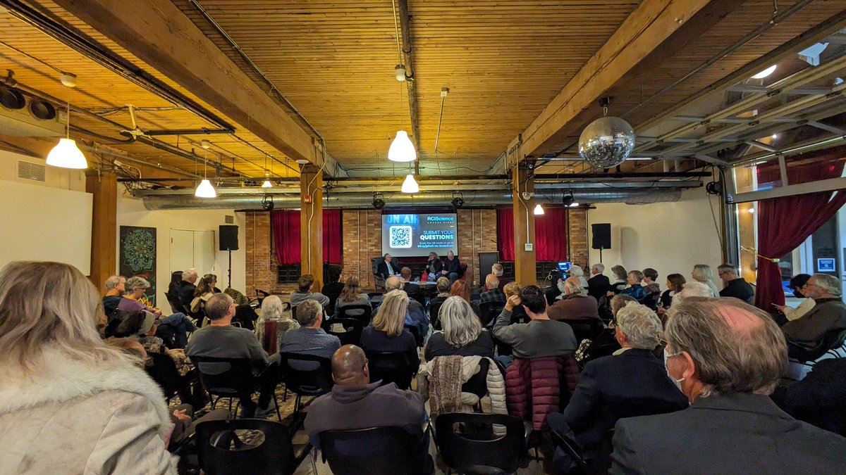 It's a full house tonight as we celebrate our 2023 #SciComm Award winners, <a href="/TerryCollinsTC/">Terry Collins</a> and the production team behind <a href="/cbcradio/">CBC Radio</a> Quirks &amp; Quarks! 🥳 Now <a href="/SonyaBuyting/">Sonya Buyting</a> and Jim Lebans, members of the Q&amp;Q team, join Terry onstage for a captivating roundtable!