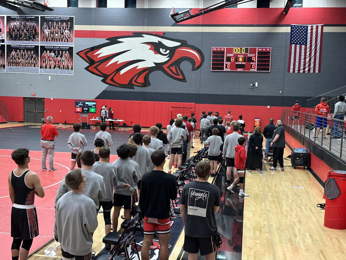 Got to watch a little Argyle Wrestling tonight! These people are warriors! ❤️😀🦅#TogetherWeSoar <a href="/ArgyleISD/">Argyle ISD</a> <a href="/argylewrestling/">Argylewrestling</a> <a href="/ArgyleHighTX/">Argyle High School</a>