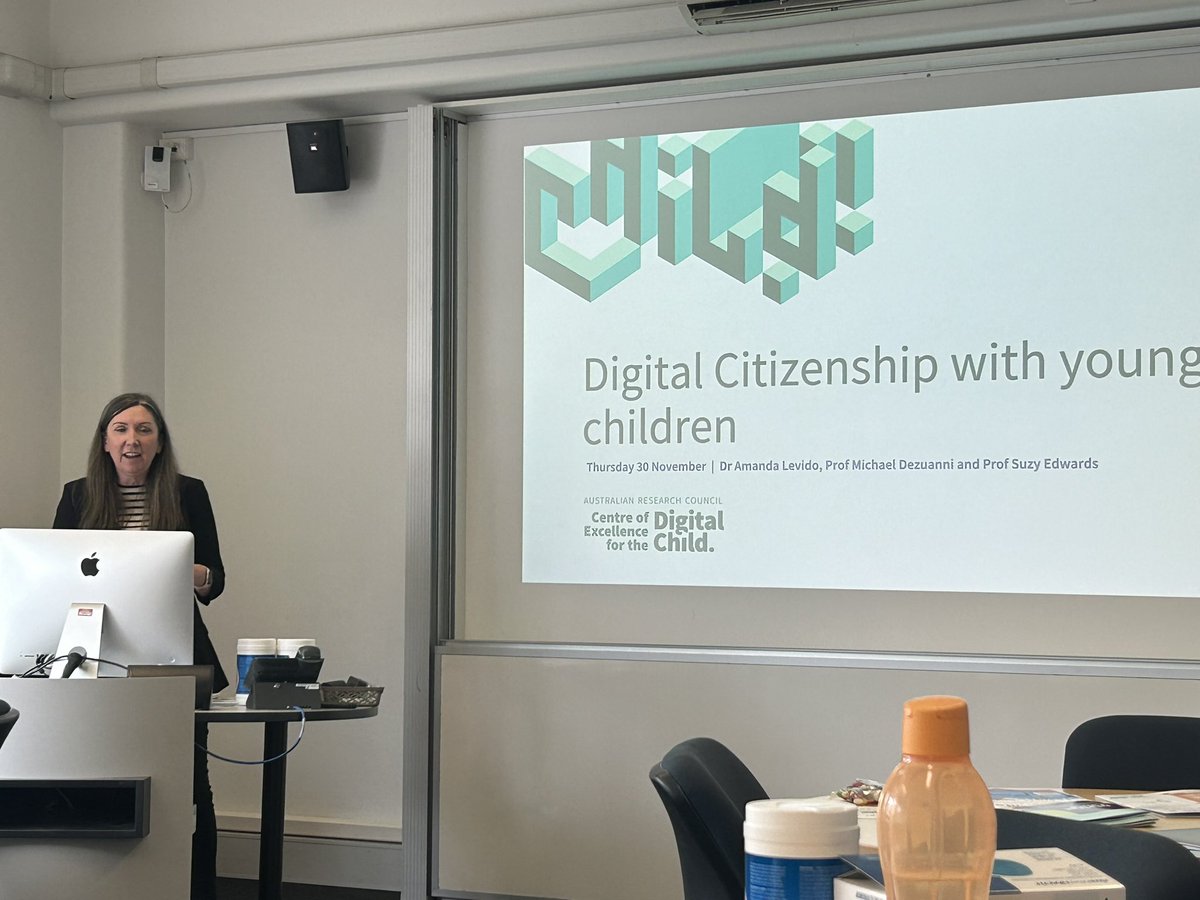 Amanda Levido discussing such an important topic about very young children’s digital citizenship @digitalchildau