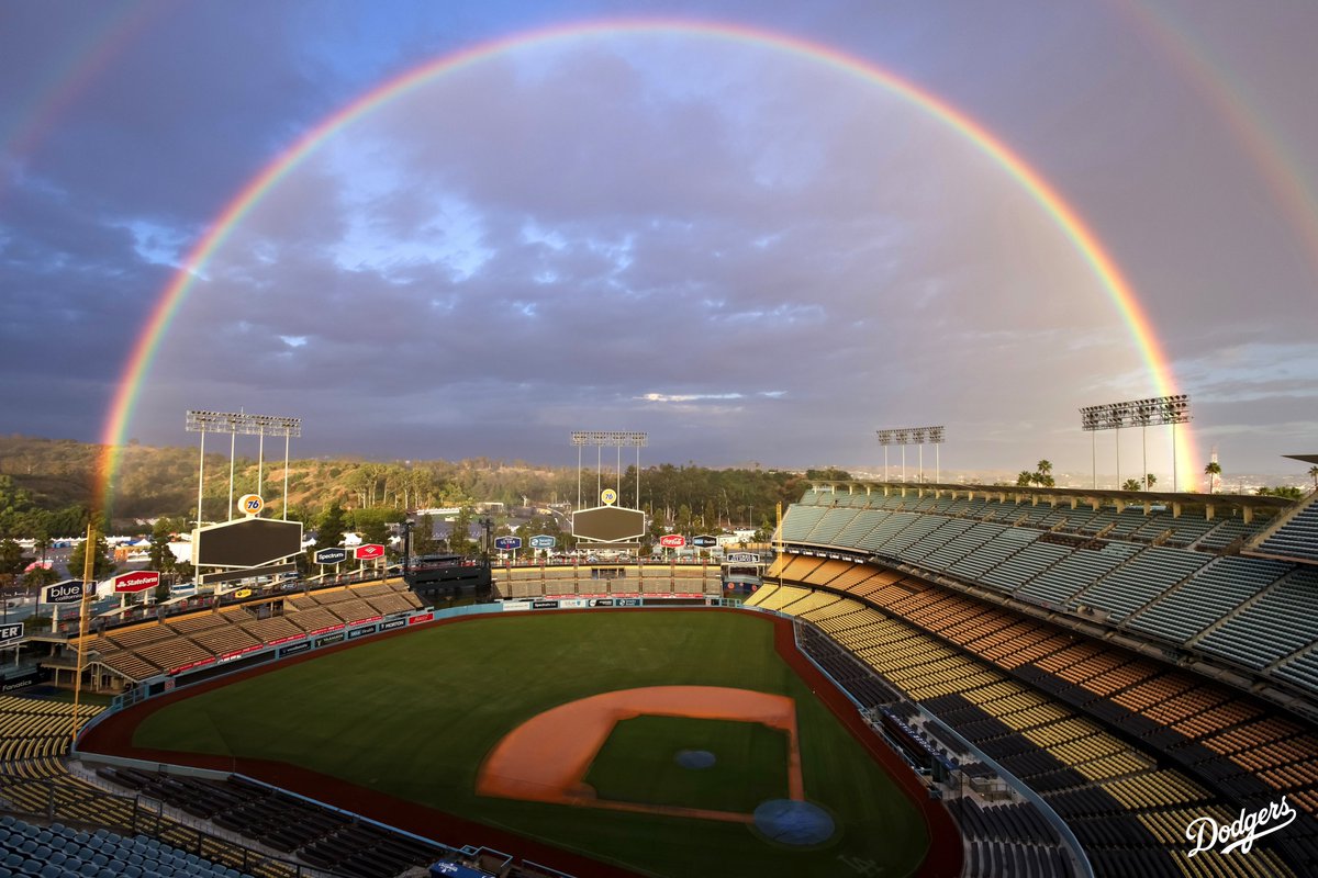 A rainbow over Dodger Stadium for Vin’s birthday. 🥹