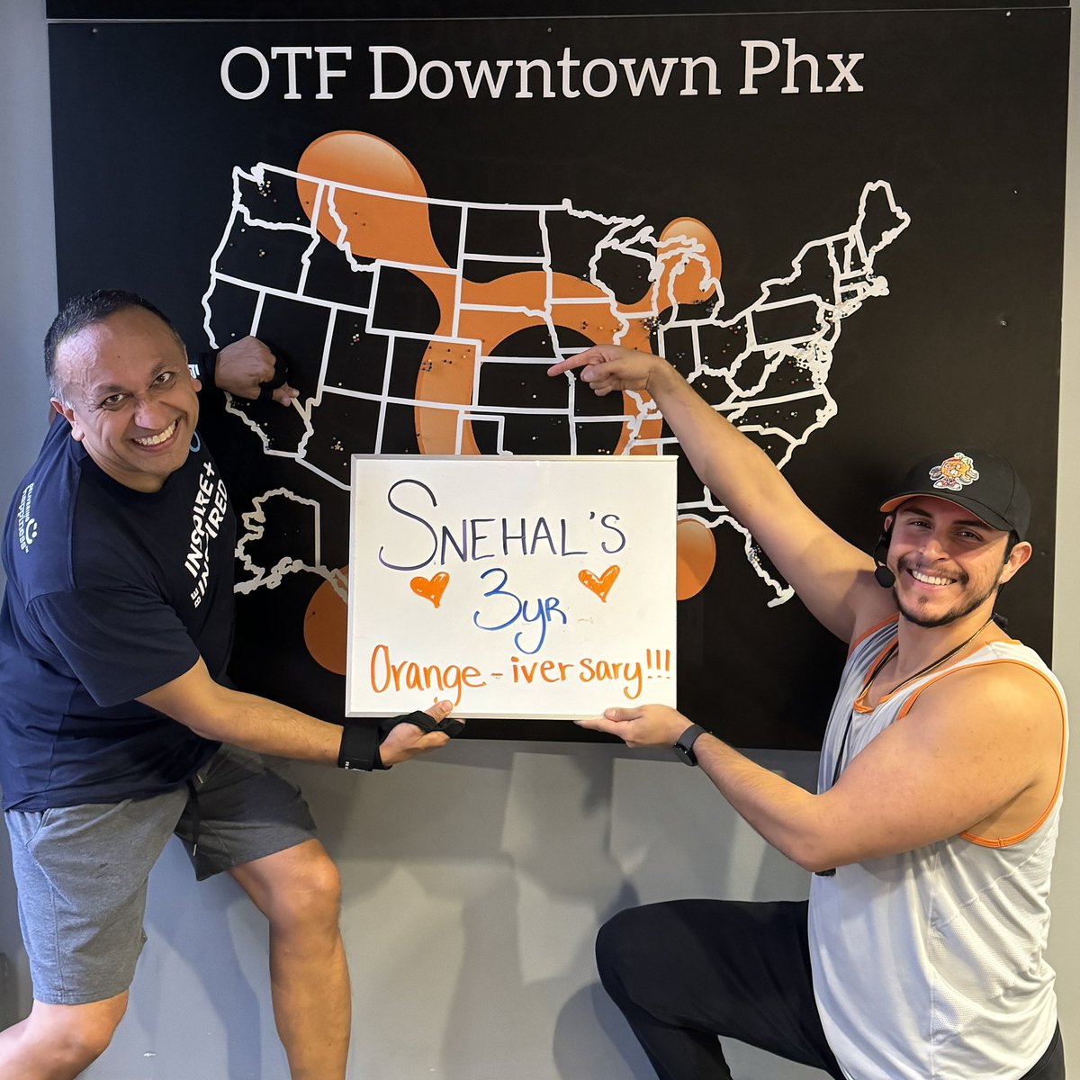 3yr #SPLATversary #ORANGEversary @orangetheory . Thanks @otfdowntownphx for helping me celebrate and my home studio for all the #splats! Special S/O to all the amazing coaches. #orangetheory #orangetheoryfitness🍊 #morelife