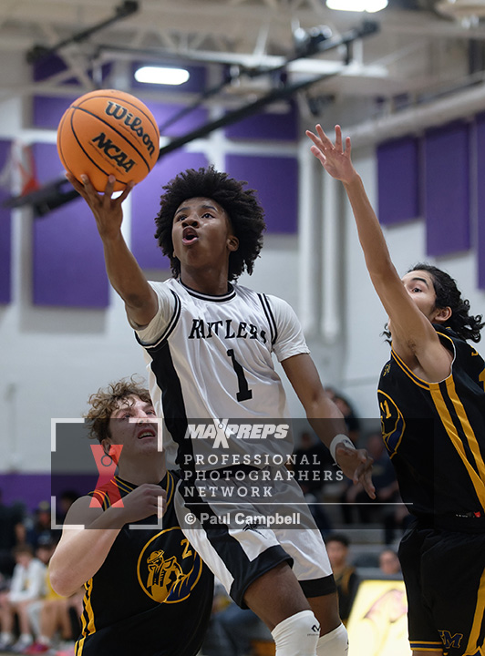 AzSpiritOfSport's tweet photo. MaxPreps coverage of High School Basketball; Photo 1 in the Shadow Mountain @ North Canyon Photo Gallery (194 Photos) (https://t.co/SSSsk5di8D); @PVschools; @ShadowMountainHighPV; @NCHSRattlers; @MaxPrepsPR; @AzPreps365; @AzSpiritOfSports https://t.co/IJKSOv7Xyp