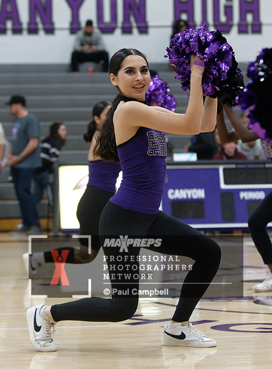 AzSpiritOfSport's tweet photo. MaxPreps coverage of High School Basketball; Photo 1 in the Shadow Mountain @ North Canyon Photo Gallery (194 Photos) (https://t.co/SSSsk5di8D); @PVschools; @ShadowMountainHighPV; @NCHSRattlers; @MaxPrepsPR; @AzPreps365; @AzSpiritOfSports https://t.co/IJKSOv7Xyp