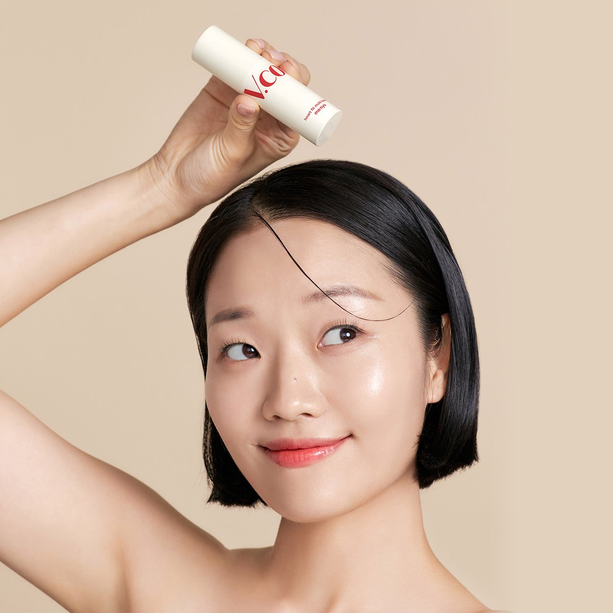 manyo_global's tweet photo. Apply to any areas in need of some moisture and lifting–jaw, forehead, under-eyes, smile lines, etc.
#manyo #asyouwish #skinwizard #Vcollagen #Vcollagenmultibalm #veganskincare #vegancollagen #vlifting #collagenampoule https://t.co/2LVvNjPCGx
