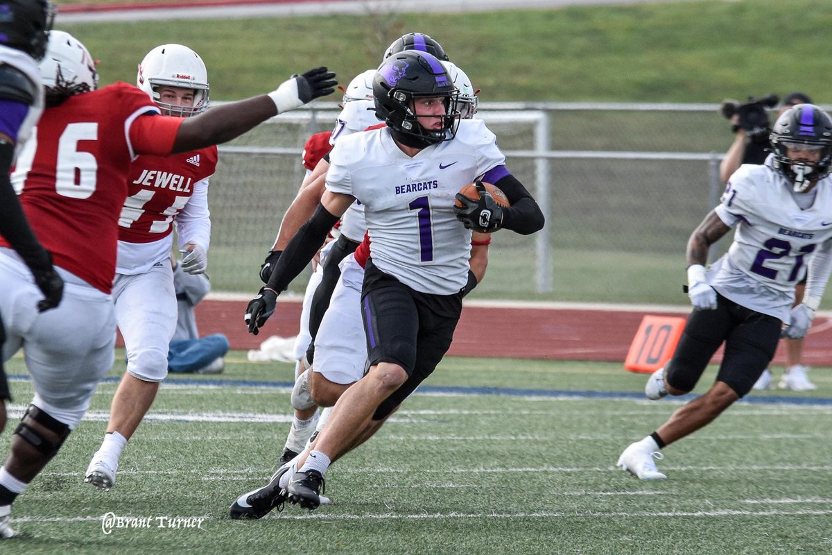 1of1leek's tweet photo. Blessed to receive my first offer from Southwest Baptist University!! @GerikGarlington @BrennanSpain @coachKLstate @RitterPrep @JPRockMO @SportsBoyDs @CoachWesside https://t.co/aRibn3a7hf