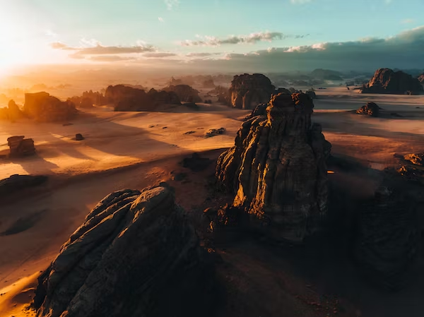 BishopLamb14's tweet photo. LayerZero Labs is best known for its cross-chain messaging protocol, LayerZero, which is often used to create asset bridges between blockchain networks. It is also a supporter of the Stargate multichain bridge. https://t.co/FS8ta9zGx5