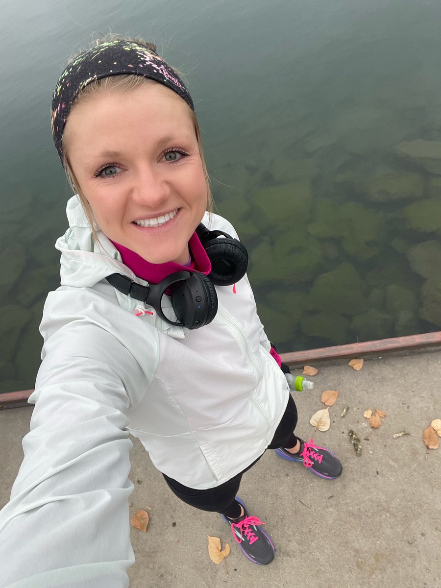 kaeloni_neville's tweet photo. Running around Somers Bay 🌊

#runnergirl #runhappy #runhappyteam #runmontana https://t.co/04Vif5h2Ul