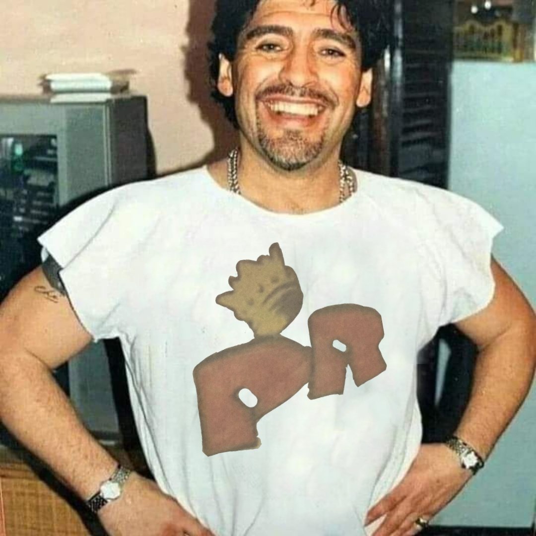 El Diego, Ricotero... 
COMO TODA PERSONA DE BIEN~