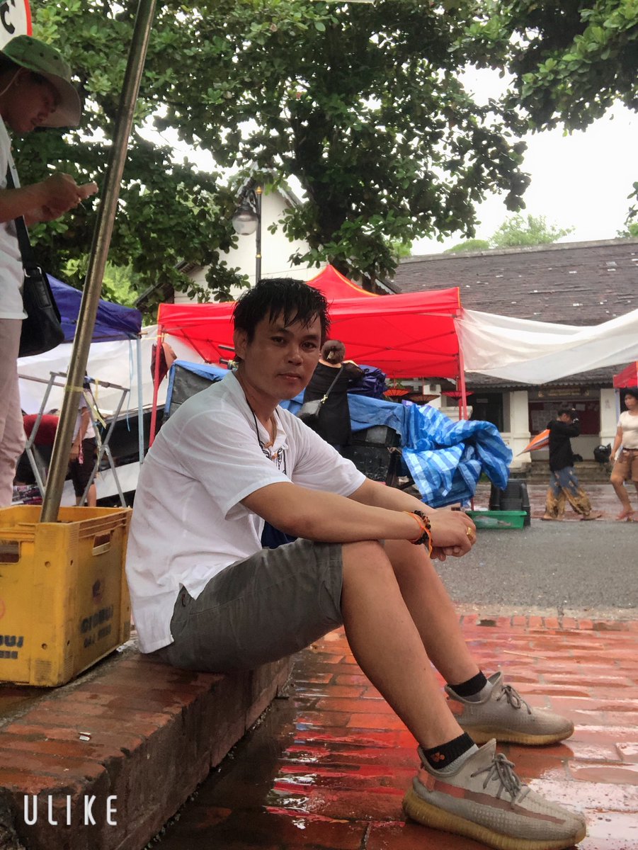 ຖ້າເຫັນຢູ່ກາງທາງບໍ່ຕ້ອງຖາມວາໄປໃສຢາກໄດ້ກໍພາໄປຫ້ອງເລີຍກໍດີ🤭🤭🤭