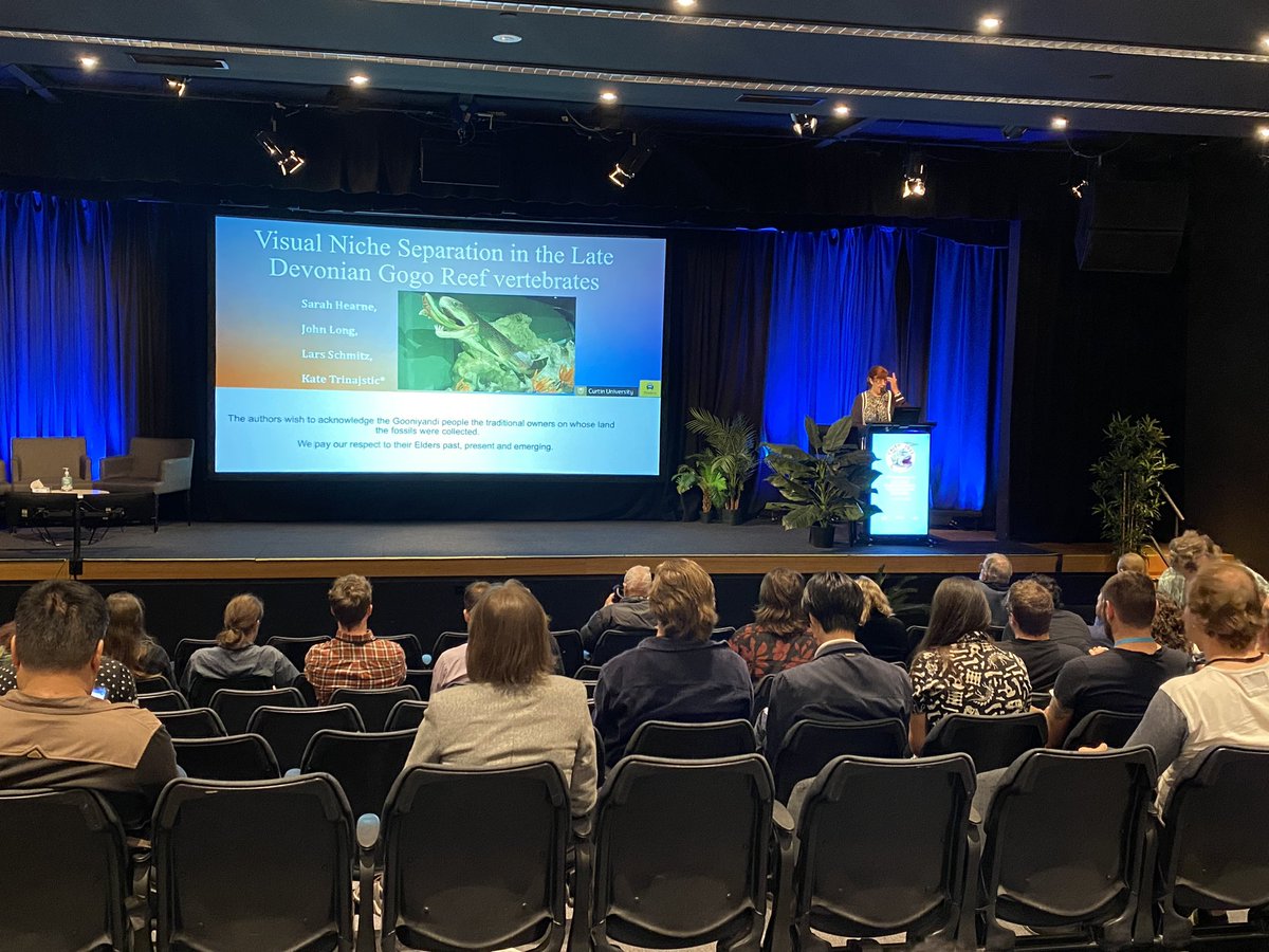 Dr Alice C loves lungfish (she/her) (@draliceclement) on Twitter photo Prof Kate Trinajstic presenting work on visual niche in Budgeree namugawa (Gogo fishes, particularly the placoderms) at #CAVEPS2023 <a href="/KateTRINAJSTIC/">Dr Kate Trinajstic</a> Prof Kate Trinajstic presenting work on visual niche in Budgeree namugawa (Gogo fishes, particularly the placoderms) at #CAVEPS2023 <a href="/KateTRINAJSTIC/">Dr Kate Trinajstic</a>