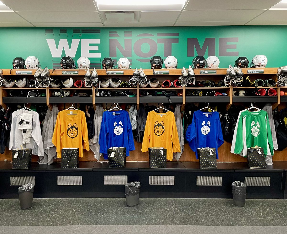HuskieWHKY's tweet photo. Christmas came a little early this year! Some unreal gifts were awaiting us in the room this morning. A huge thank you to our alumni for the custom slides. We can’t wait to wear these around the rink! https://t.co/lPdsYjgXRR