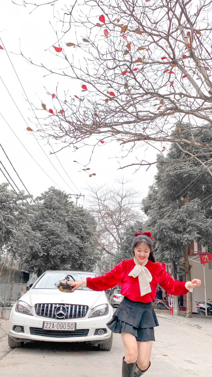 GM mn nha. Buổi sáng hôm nay của các mọi người thế nào ạ. Còn e thì bình mình từ 5h30 sáng dậy nấu sữa hạt để ship cho khách rồi đưa 2b bé đi học, 1m buổi sáng cũng tất bật phết ây nhưng mà vui mọi người ạ, khởi động ngày mới thật tuyệt vời.
Mọi ghé