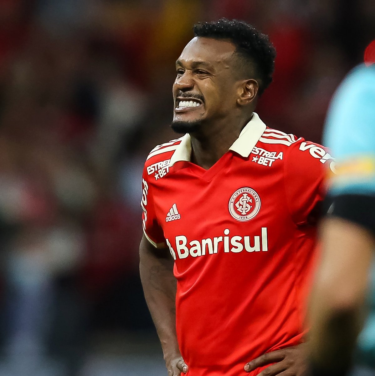 BarricheloNews's tweet photo. Atlético Mineiro quer contar com Edenilson para a temporada. https://t.co/vYbJF1DW2p
