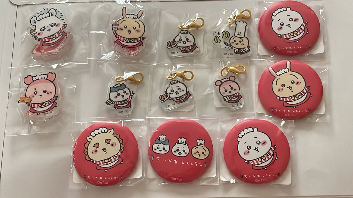 y_nonn8's tweet photo. 届いた届いた〜😆🙌
今回ギリ自引き出来たけよかった〜
と思いながら開けた(え)
全部きゃわ😍💕 https://t.co/bGkdpsArFC