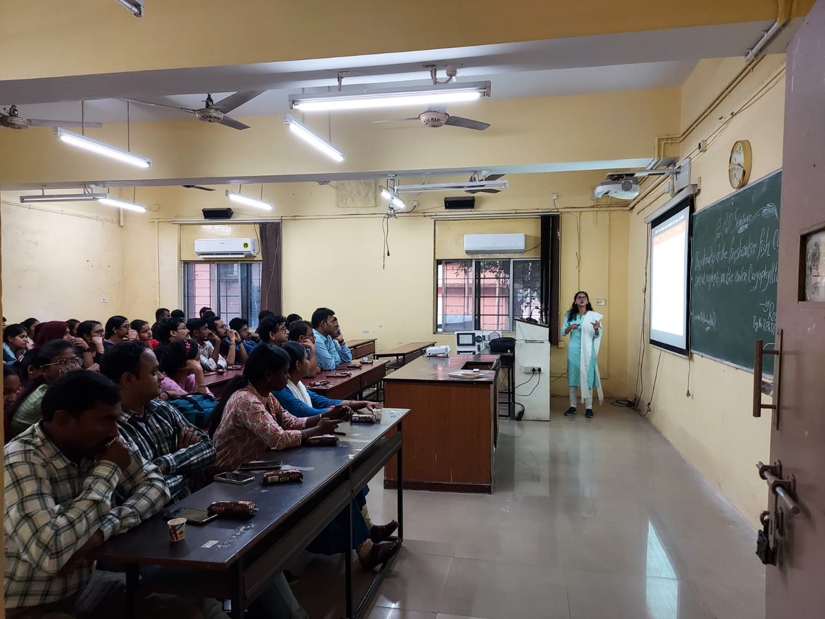 AnirbanAsh_BU's tweet photo. 2nd and 3rd scholar from our Helminthology lab, @biswas_roshmi and @JITMARICK29760 respectively , delivered their Pre-PhD seminar 
@UoB_official
 
Thanks @CSIR_IND, @ugc_india, @ignitelsf @IndiaDST for support

#indianhelminth #cestode #helminthology #parasitology #biosystematics https://t.co/1tm9R5fj5u