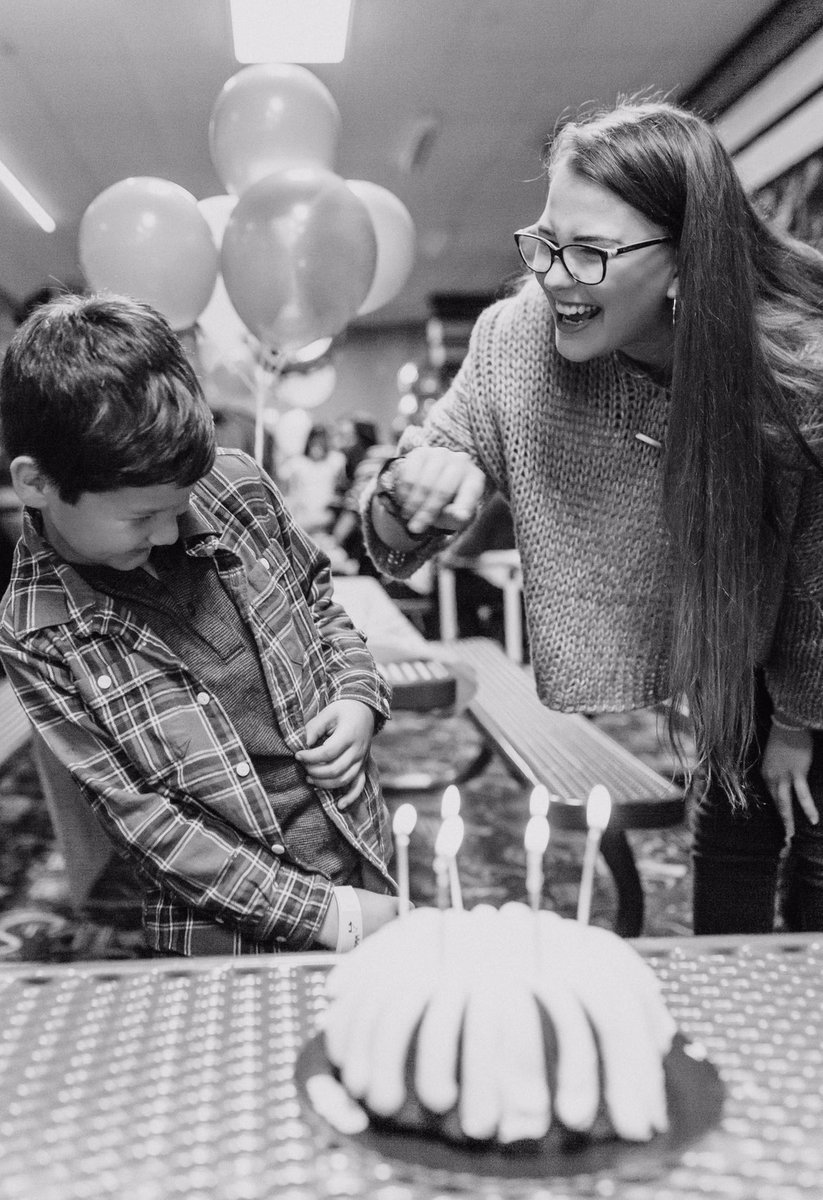 like8ft4's tweet photo. thinking about how on 12/5/21 Taylor was eating raisins and recording YLM &amp; we were eating cake and celebrating my best buddy’s 6th birthday 🥹 https://t.co/OP4yPfPf6L