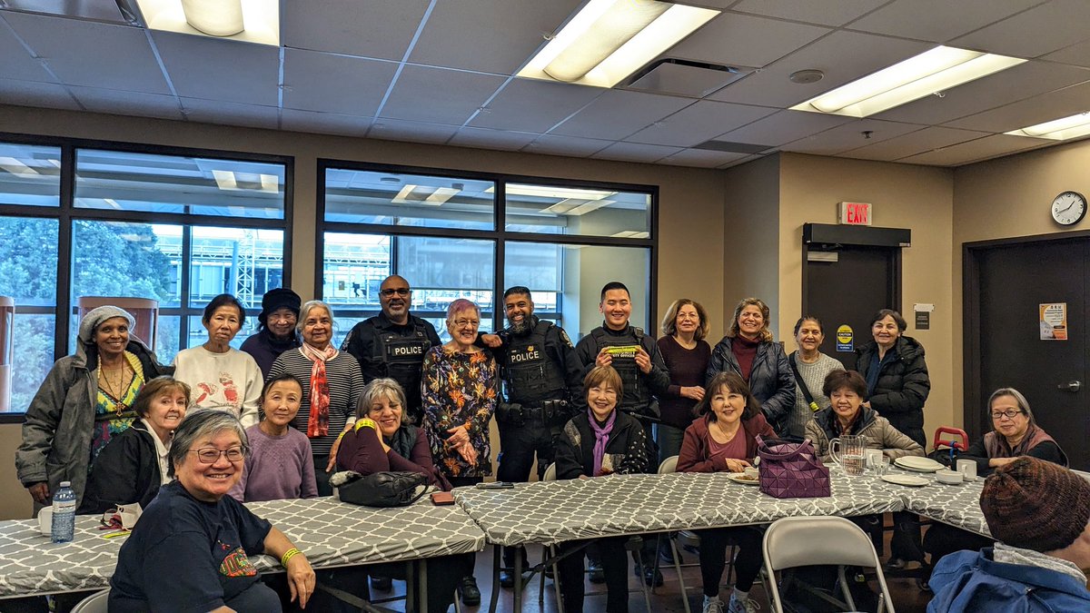 MVTP_CplHanif's tweet photo. After being approached by a few seniors with questions regarding the transit system, Sgt. Baweja set up a series of senior workshops through @SBurnabyNH &amp; Collingwood Neighbourhood House to address potential concerns &amp; to enhance the transit experience of our respected seniors. https://t.co/xVuAVfMMbK