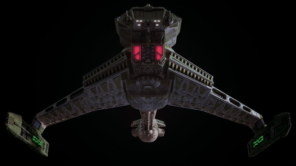 howieeday's tweet image. Still a Klingon Ktinga/BOP hybrid WIP - I sorta like the ombre shading/coloration, but it might be too much. Windows will be replaced with interiors eventually.