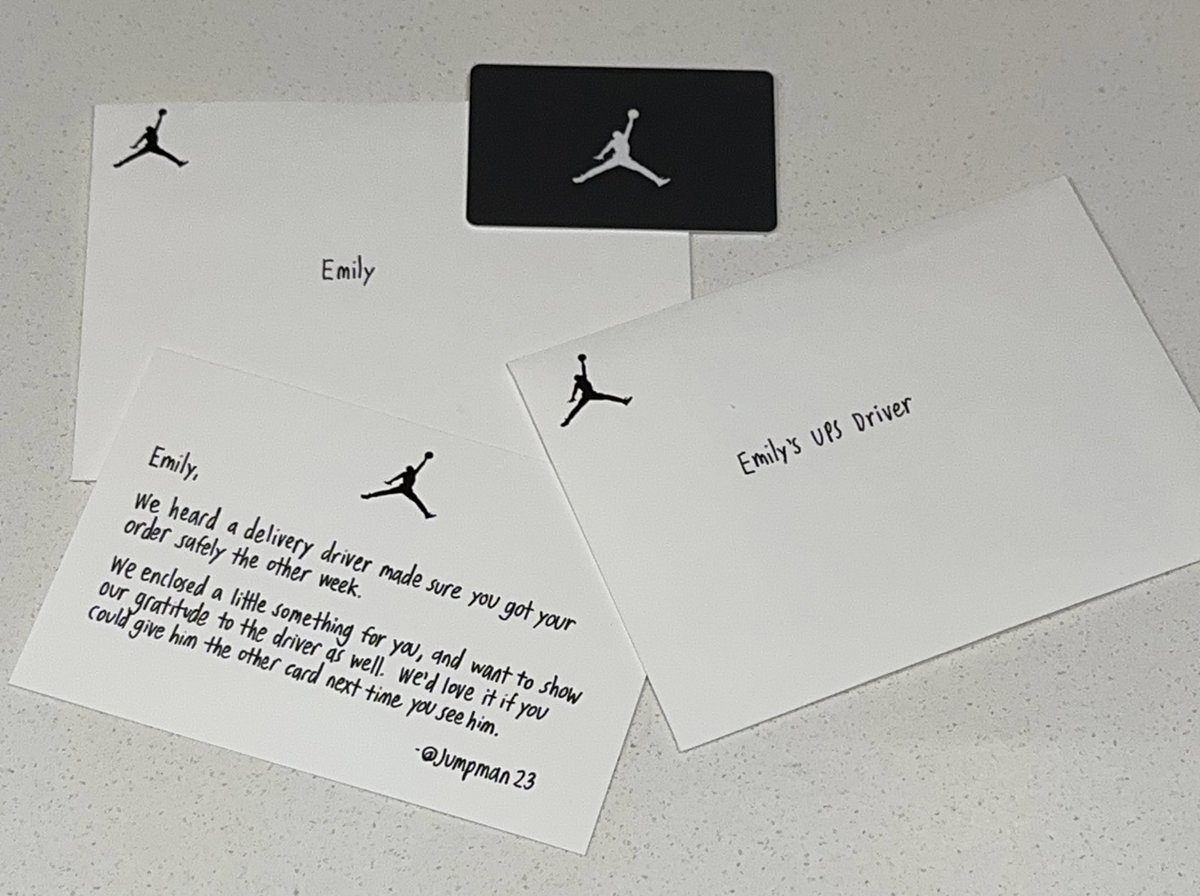 emob_'s tweet image. The ‘gratitude’ is real. Literally.
Thank you so much for the gift, @Jumpman23. I cannot wait to give my UPS driver (Robert) his envelope!!🥹
Also s/o @SoleRetriever, @nicekicks, @ComplexSneakers, and everyone else for sharing the story and helping Robert get his recognition.🤍