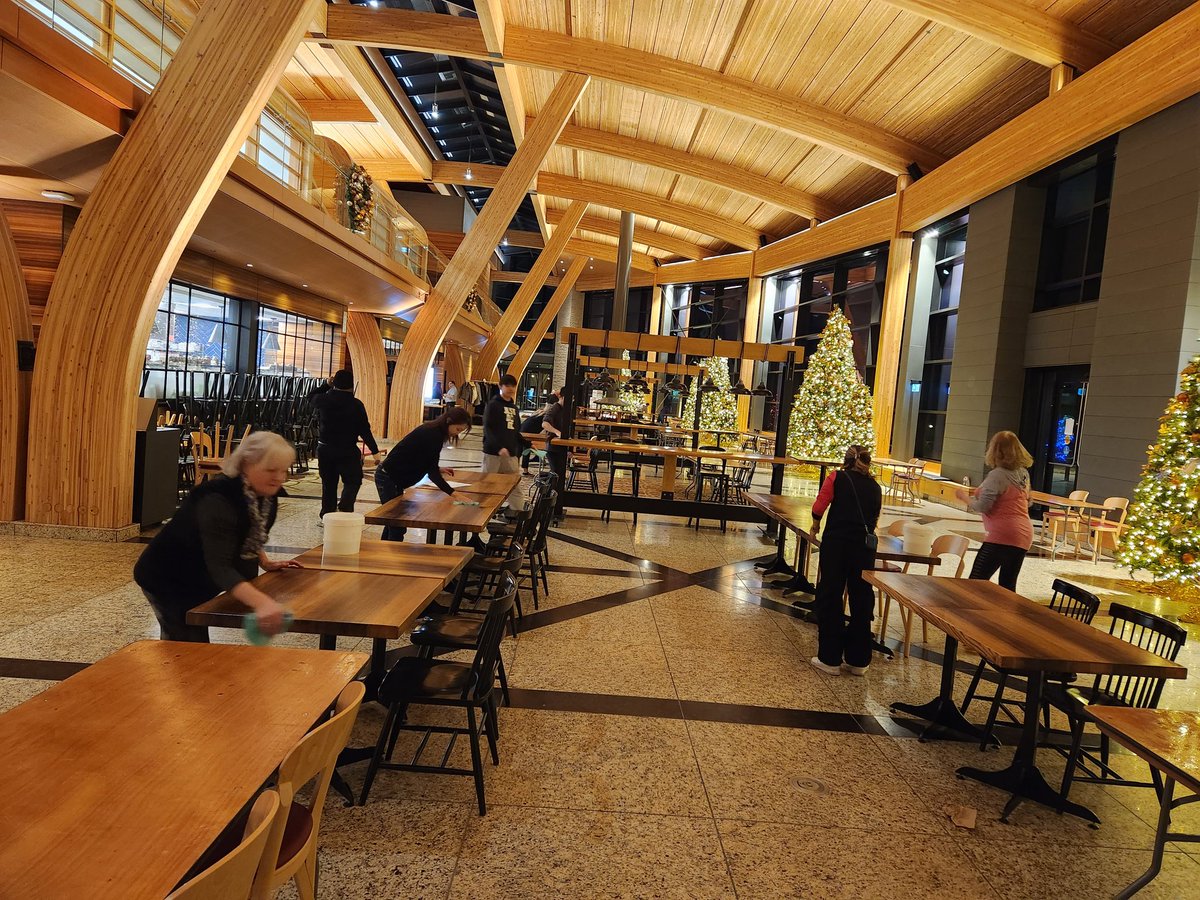 Leslie Horton tweet media