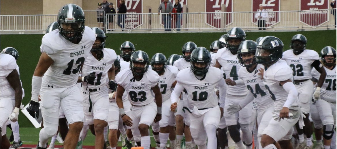 Very thankful to have received an offer to <a href="/ENMUFootball/">Eastern New Mexico University Football</a> thank you <a href="/EdgarWeiser/">Edgar Weiser</a> for the opportunity!! <a href="/FootballBrophy/">Brophy Football</a> <a href="/jason247scout/">Jason Jewell</a> <a href="/gridironarizona/">Gridiron Arizona</a> @Kennedy73