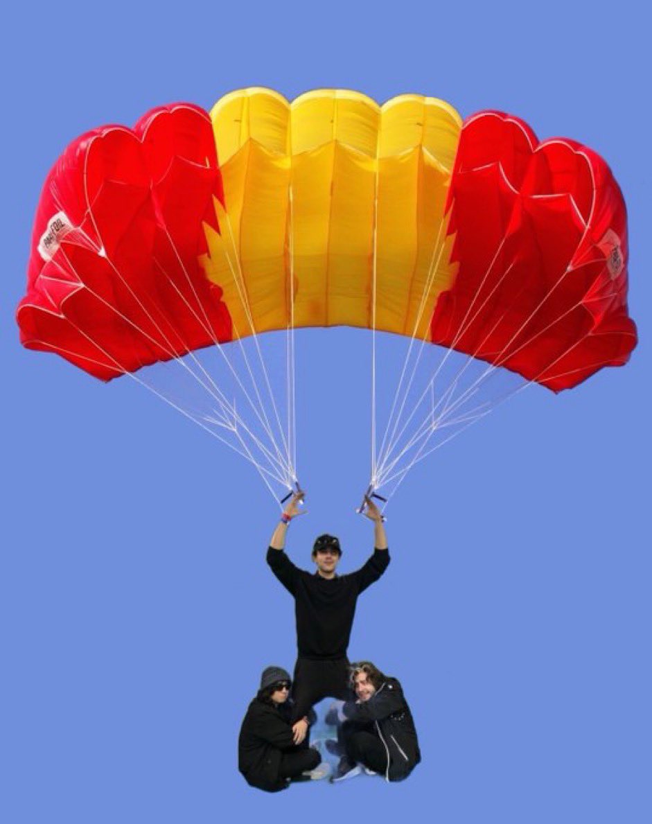 imiziee's tweet image. MELHORES EDIÇÕES DA FOTO COM FUNDO VERDE DOS LATINOTRIO

a thread 🧵 
se tiverem mais posta e me marca!!!’ ou aqui nos comentários