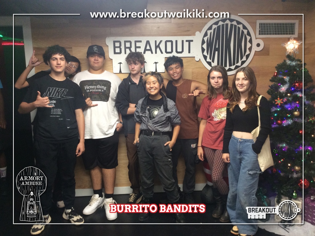 BreakoutWaikiki's tweet photo. Escape Rooms are the perfect Winter Break activity, family fun for any age! ❄️ 🎁⁠

Plan your Escape! Link in bio 🔗

🚪Armory Ambush

#breakoutwaikiki #honolulu #escaperooms #booknow https://t.co/MTXc4kRUEW