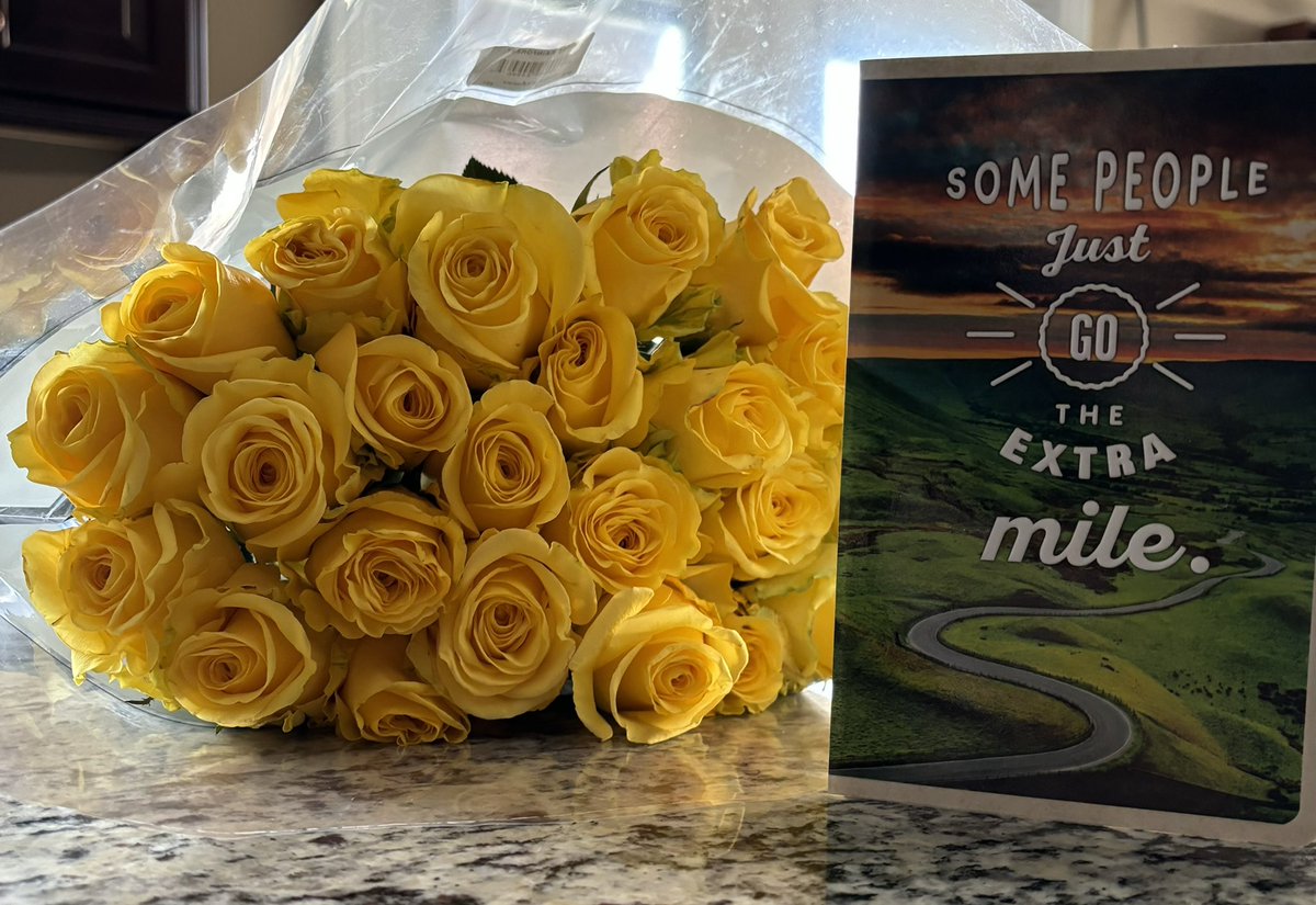 Gr8 XC banquet for Senior Varsity HS daughter and Girls &amp; Boys Varsity/JV teams 💙💛<a href="/CCPS_LibertyHS/">Liberty High School</a> Shoutout to team parent <a href="/bluehousearch/">melissa clark</a> as well as Coaches 👍